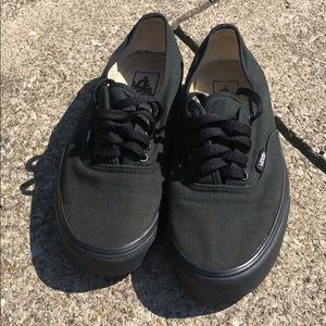 Black Vans -like brand new-